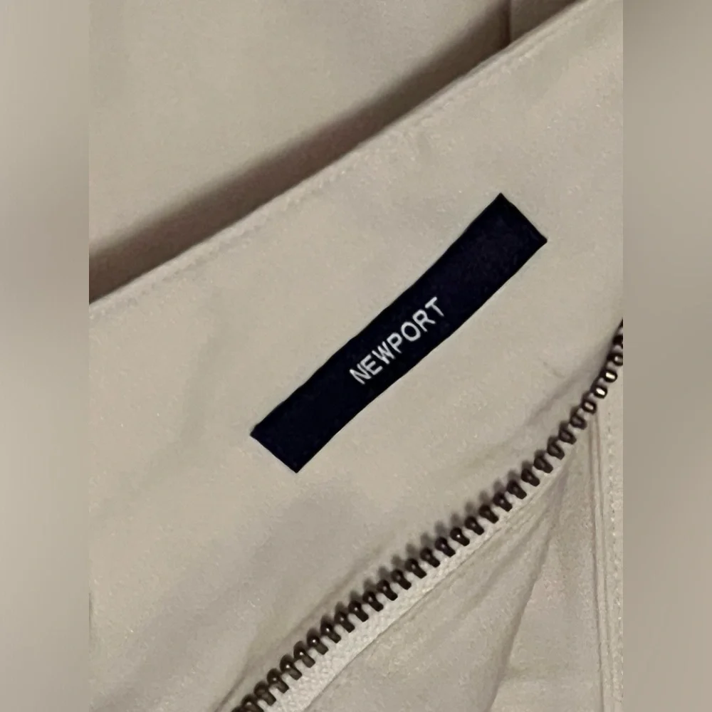 Cremieux Newport Chino Shorts Men’s Size 29 Cream Color Cotton Preppy Summer
